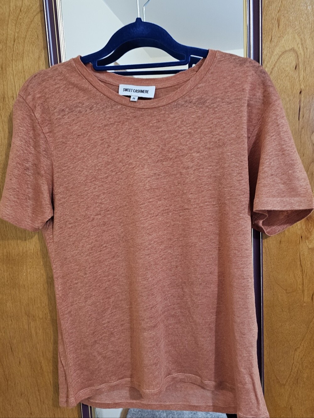 Sweet Cashmere Women's   Short Sleeve Crewneck  linen Top